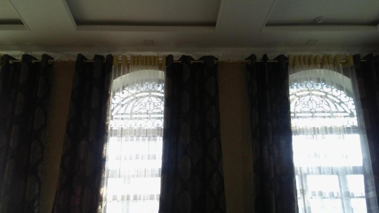 Gulsara Hostel Samarkand Buitenkant foto
