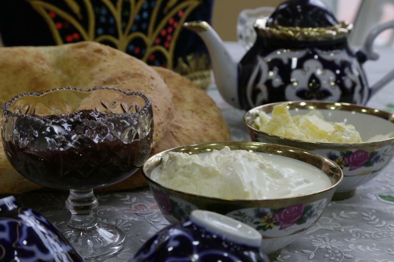Gulsara Hostel Samarkand Buitenkant foto