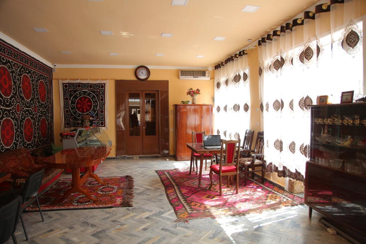Gulsara Hostel Samarkand Buitenkant foto