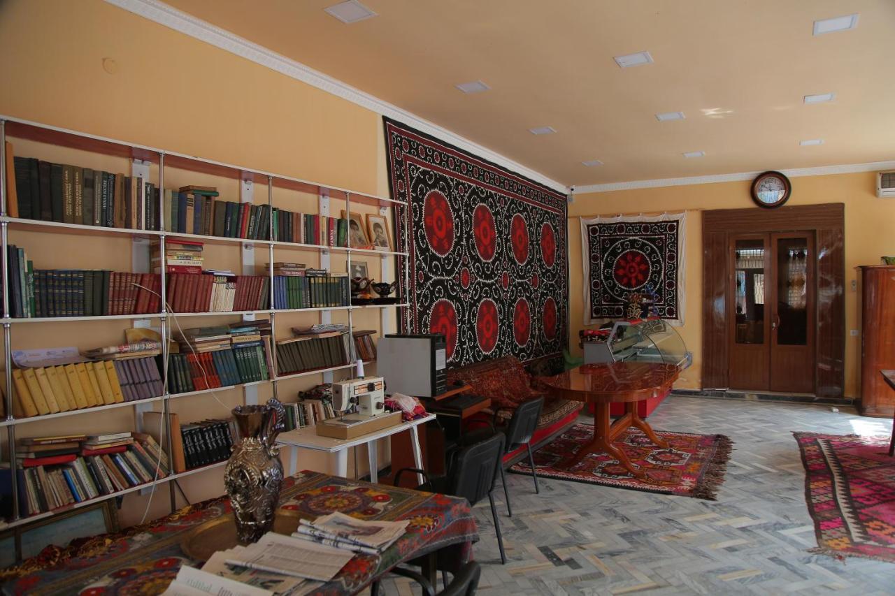 Gulsara Hostel Samarkand Buitenkant foto