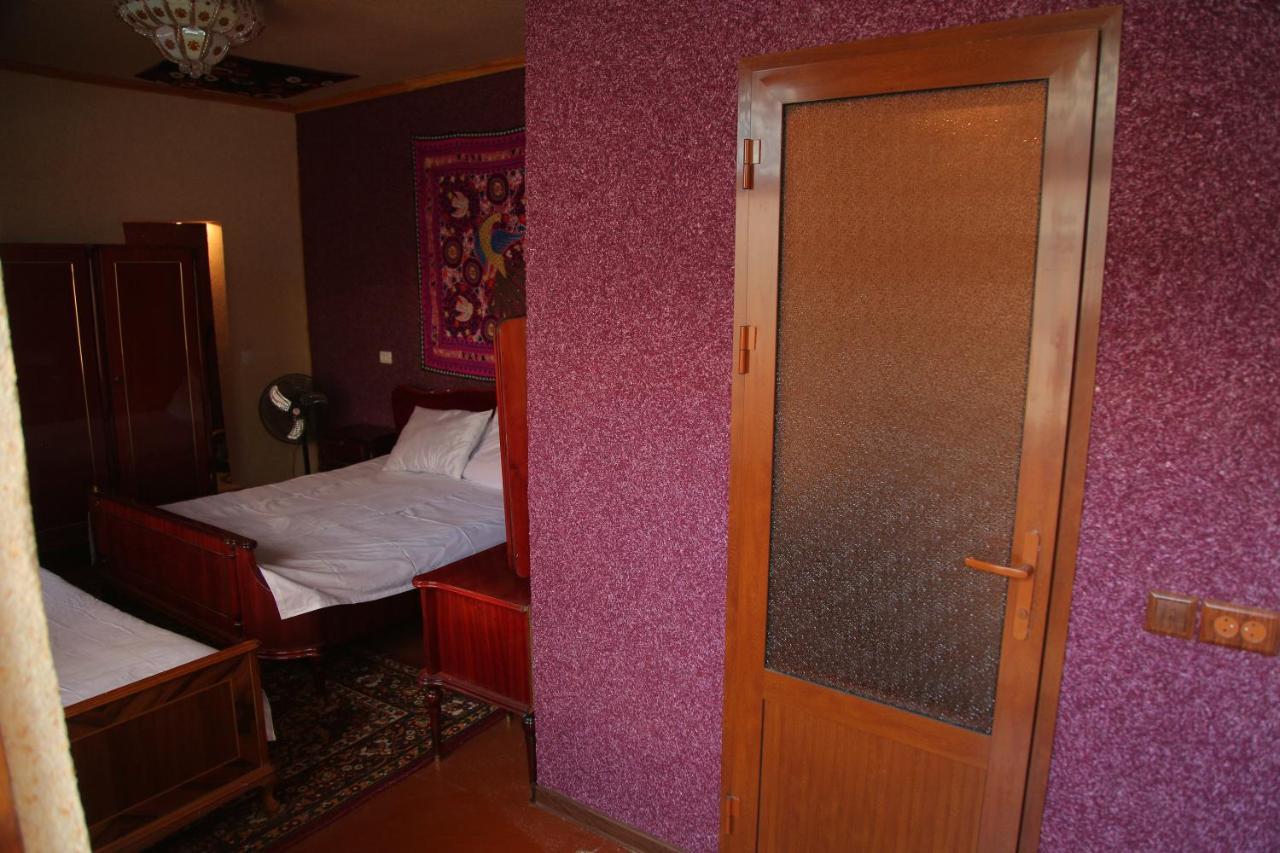 Gulsara Hostel Samarkand Buitenkant foto